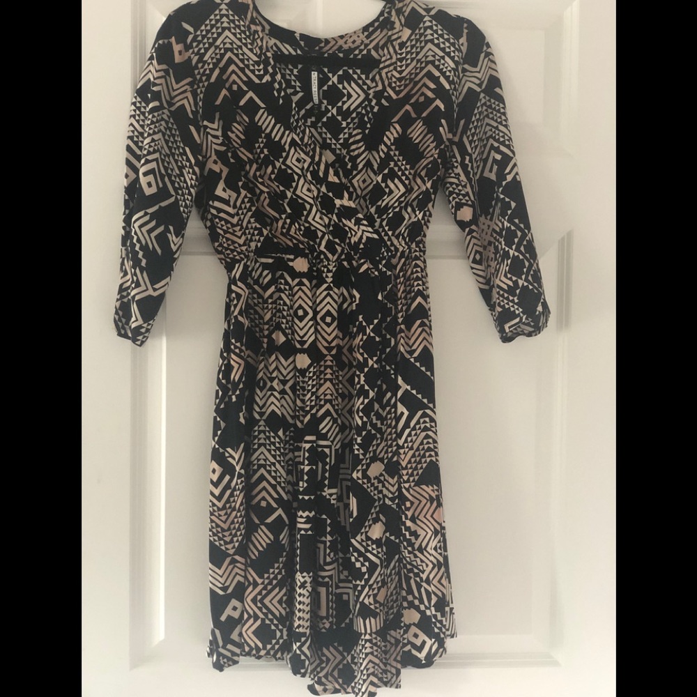 Plenty by Tracy Reese knee length dress 3/4 sleeve